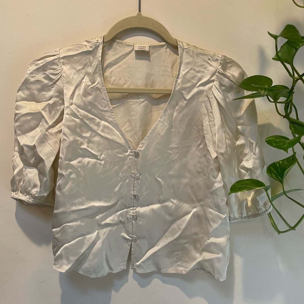 Silk Aritzia Wilfred Button Up Blouse